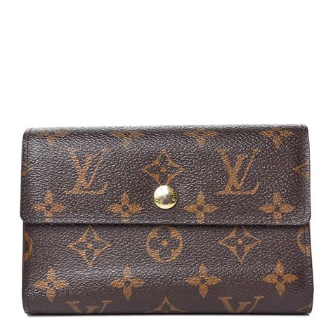 LOUIS VUITTON Monogram Alexandra Wallet.